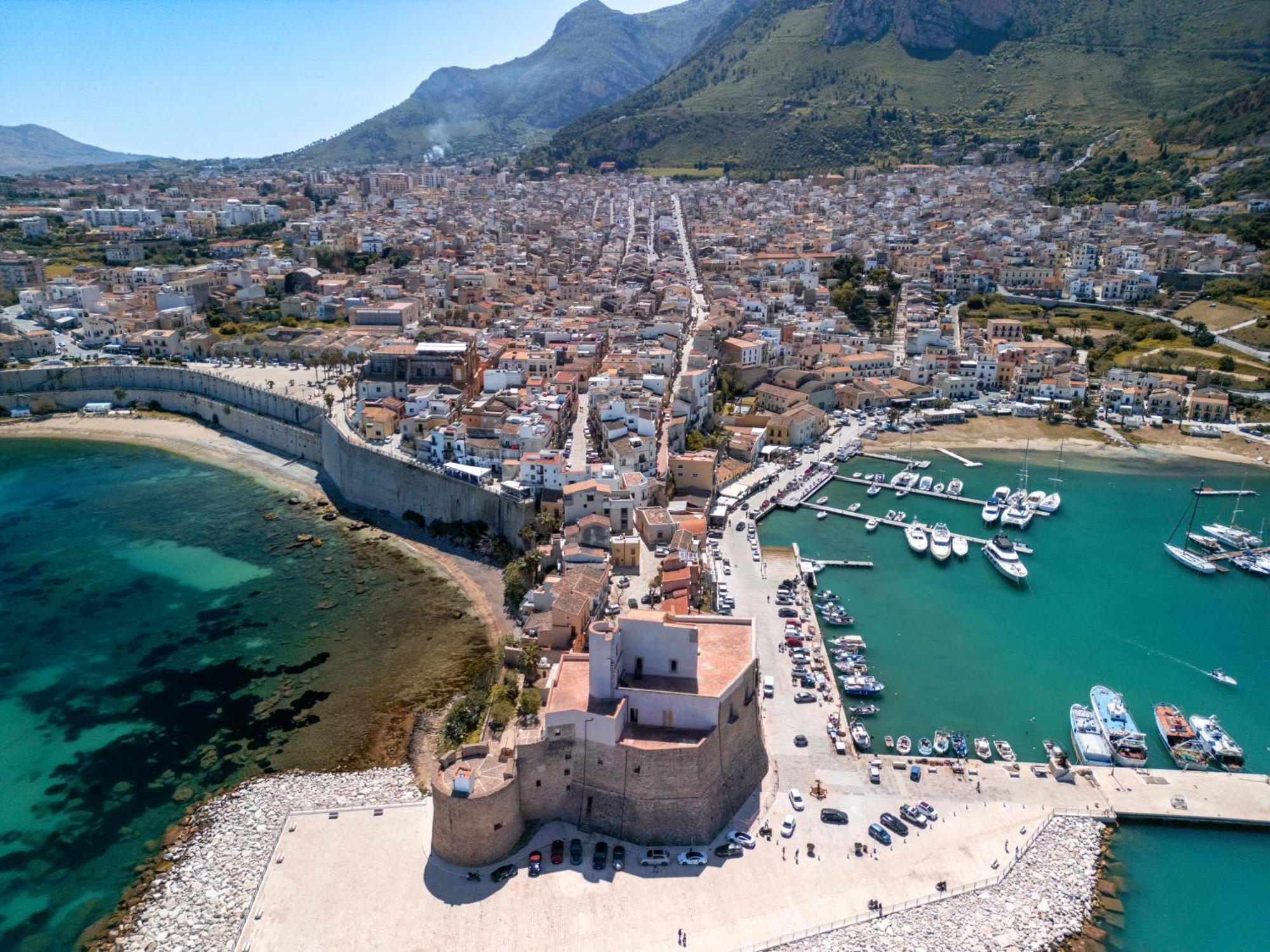 La Casetta Sul Mare カステッランマーレ・デル・ゴルフォ エクステリア 写真